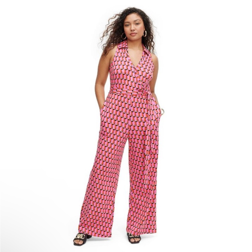 Women's Collared Sleeveless Pink
Modern Geo Jumpsuit - DVF for Target XL